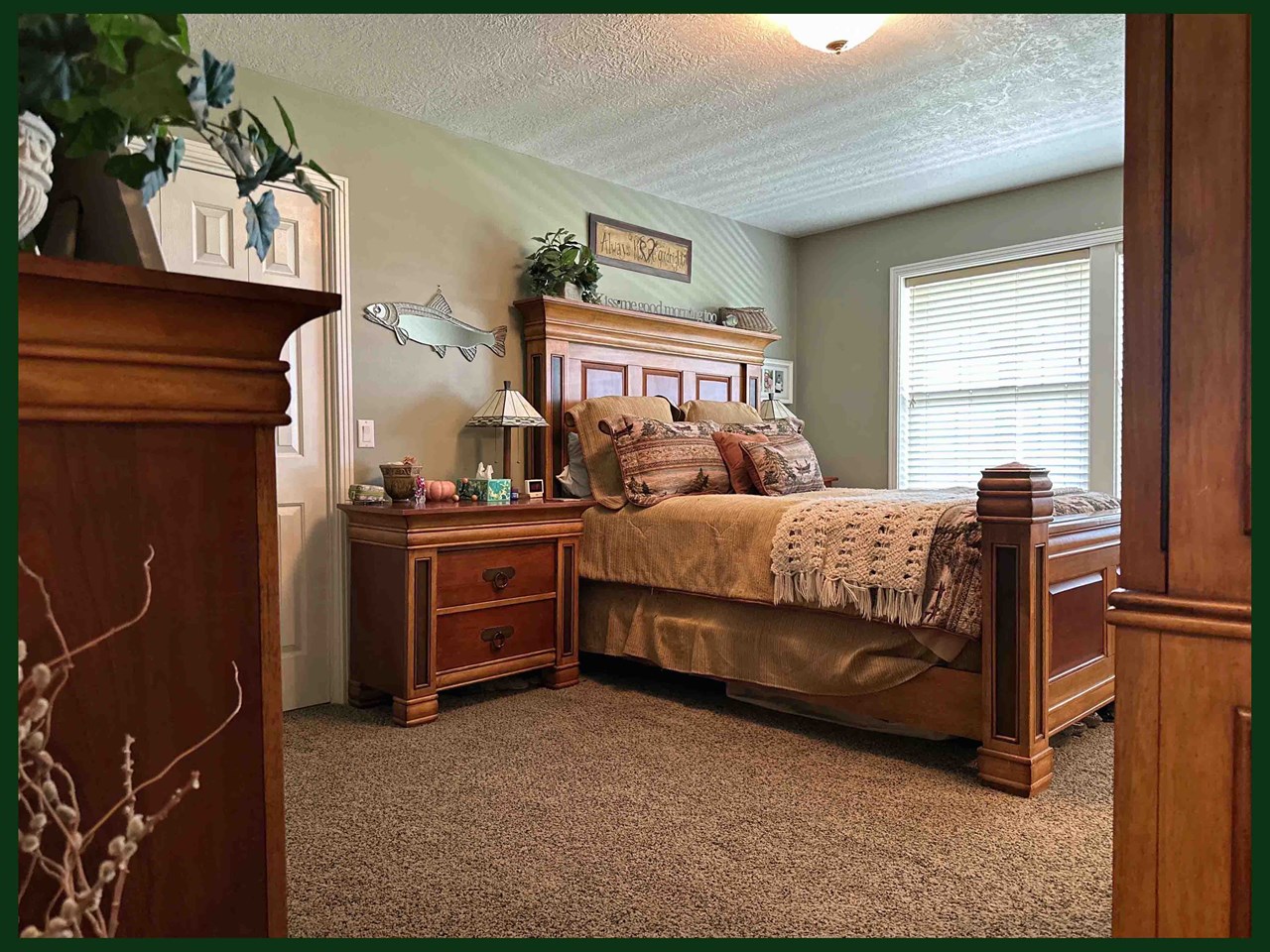 large master bedroom